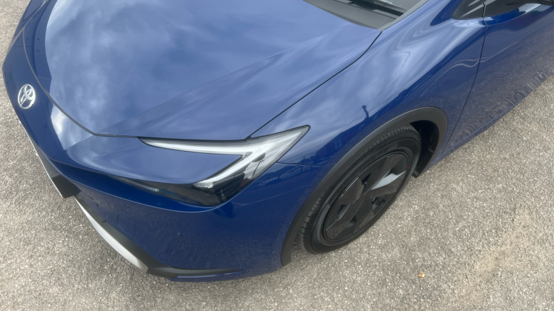 Toyota Prius 2.0 PHEV Design 5dr CVT Hatchback